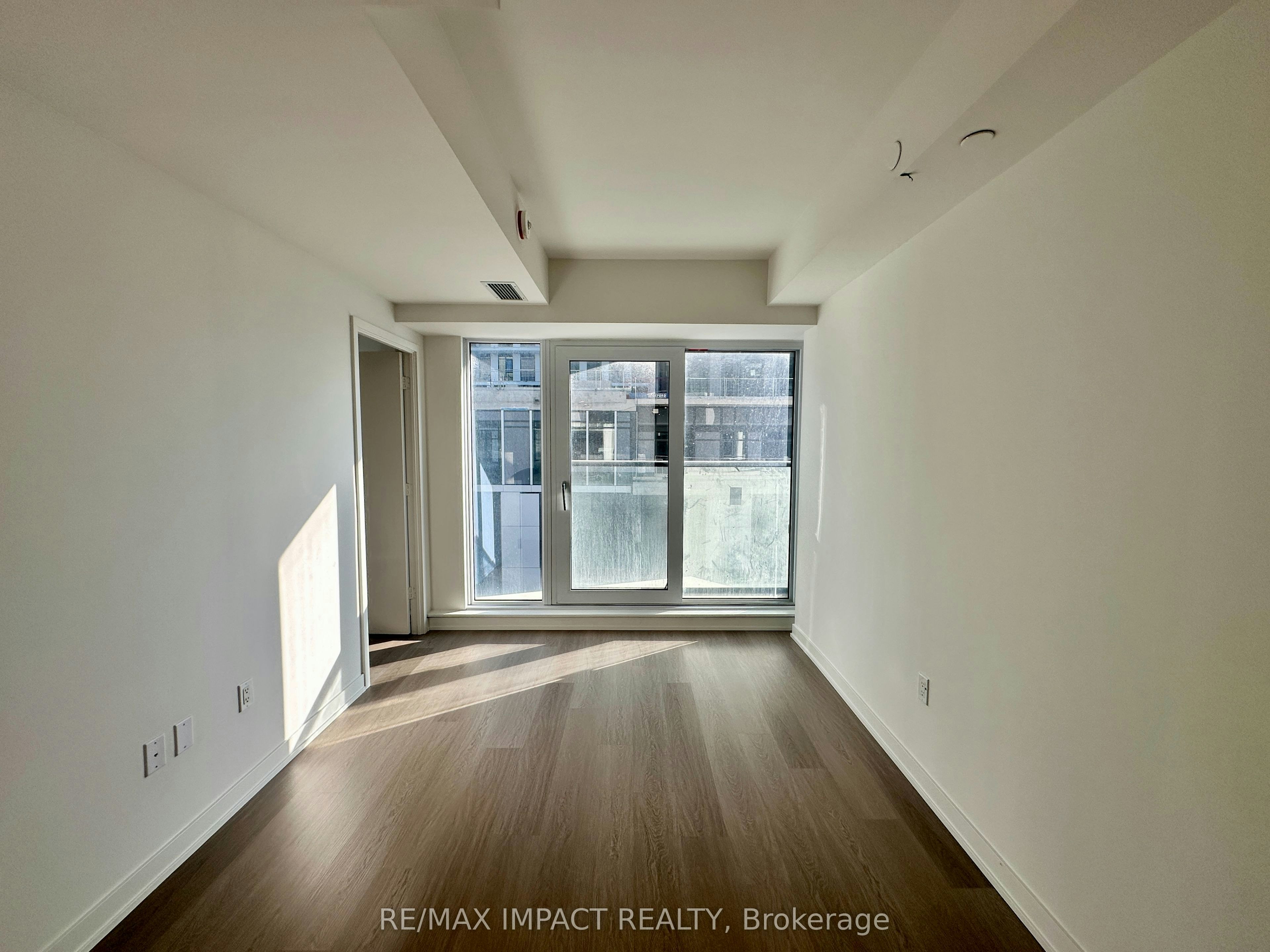448 Burnhamthorpe Road W, Mississauga, ON, L5B 0R4 - 18