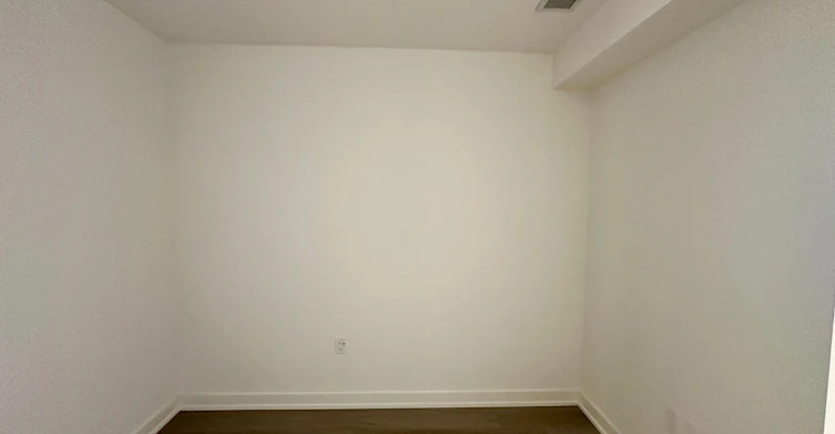 448 Burnhamthorpe Road W, Mississauga, ON, L5B 0R4 - 8