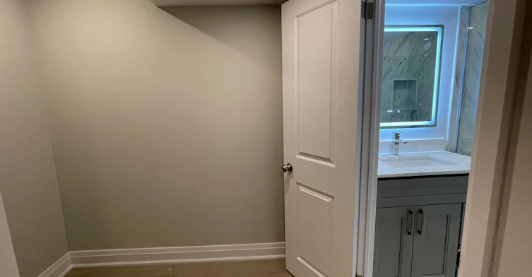 Lower-3551 Autumnleaf Crescent, Mississauga, ON, L5L 1K6 - 8