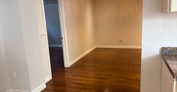 Lower-896 Fourth Street, Mississauga, ON, L5E 1J6 - 3