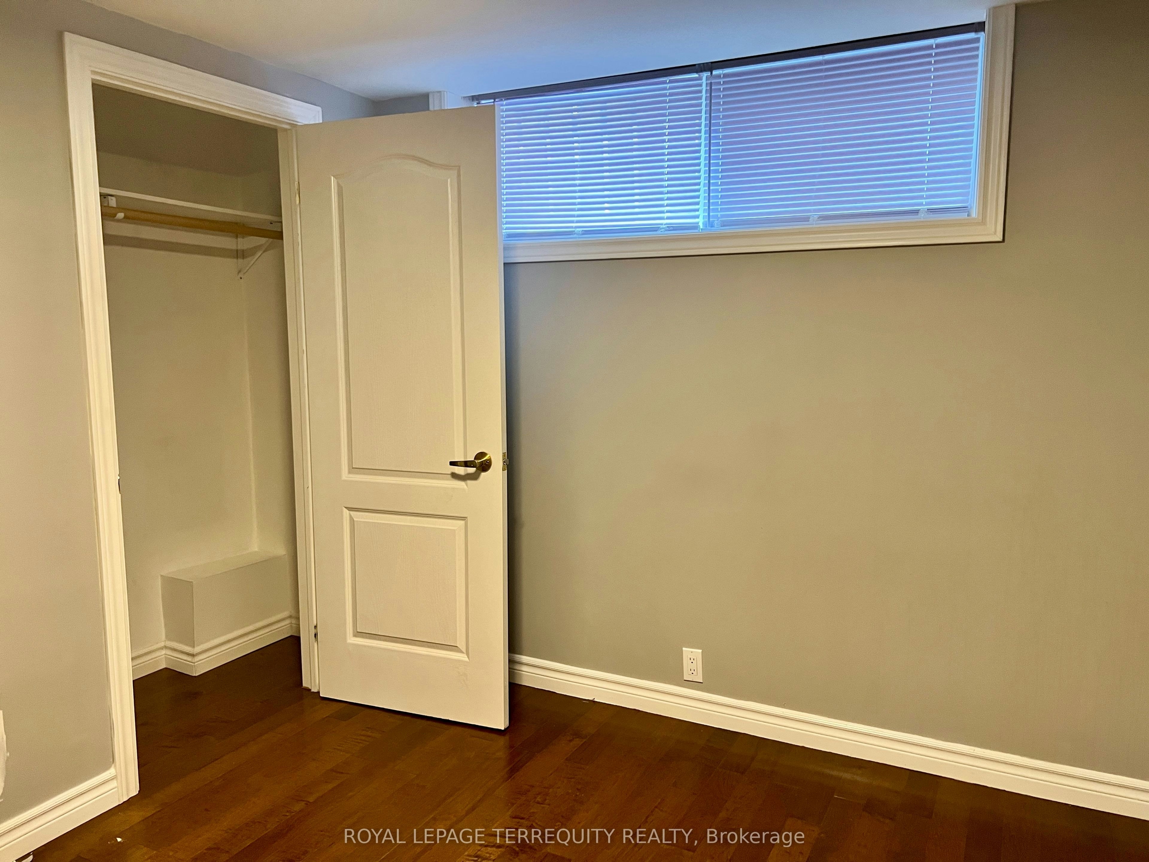 Lower-896 Fourth Street, Mississauga, ON, L5E 1J6 - 37