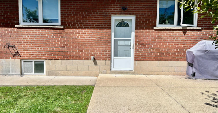 Lower-896 Fourth Street, Mississauga, ON, L5E 1J6 - 7