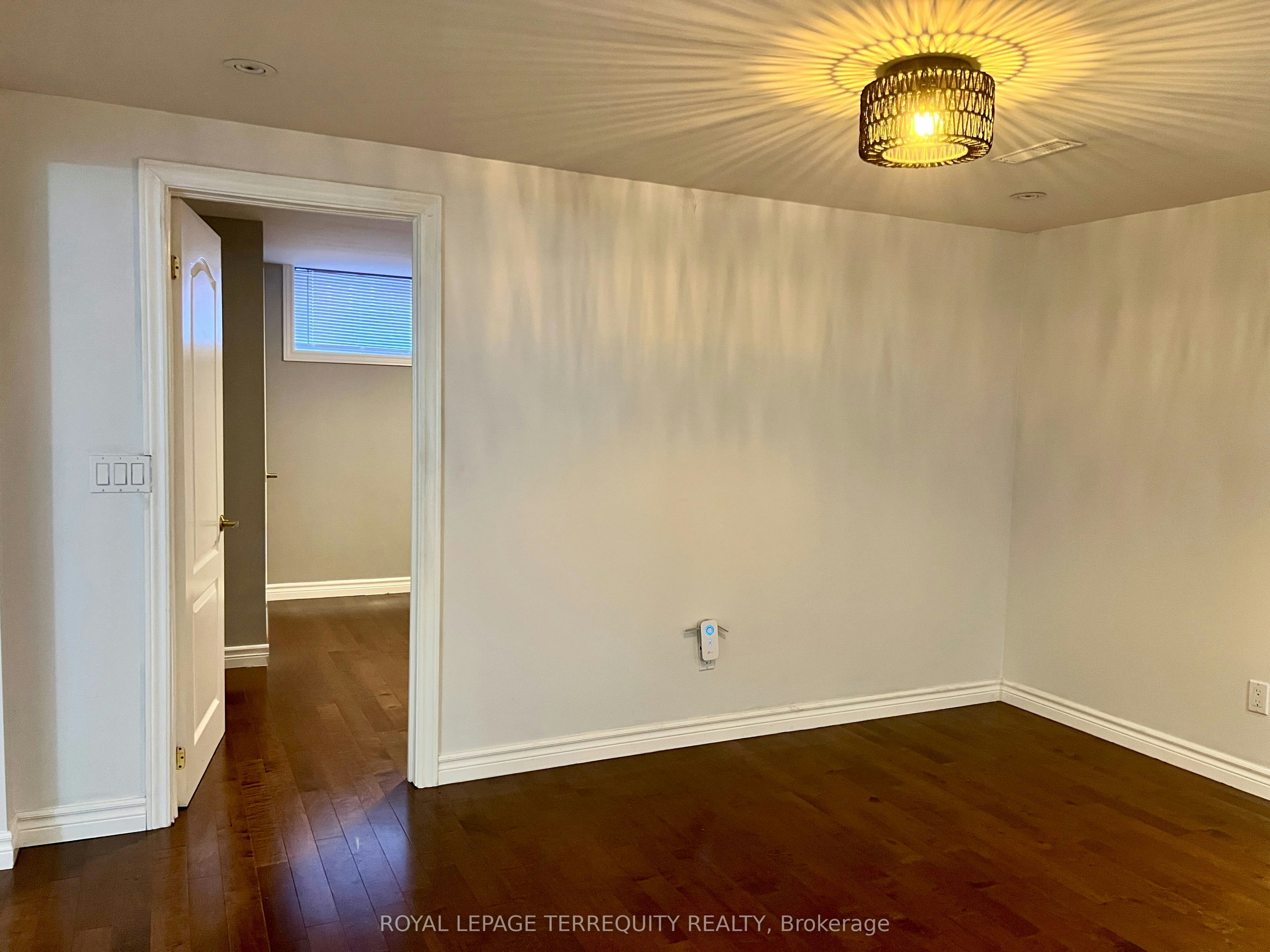 Lower-896 Fourth Street, Mississauga, ON, L5E 1J6 - 33