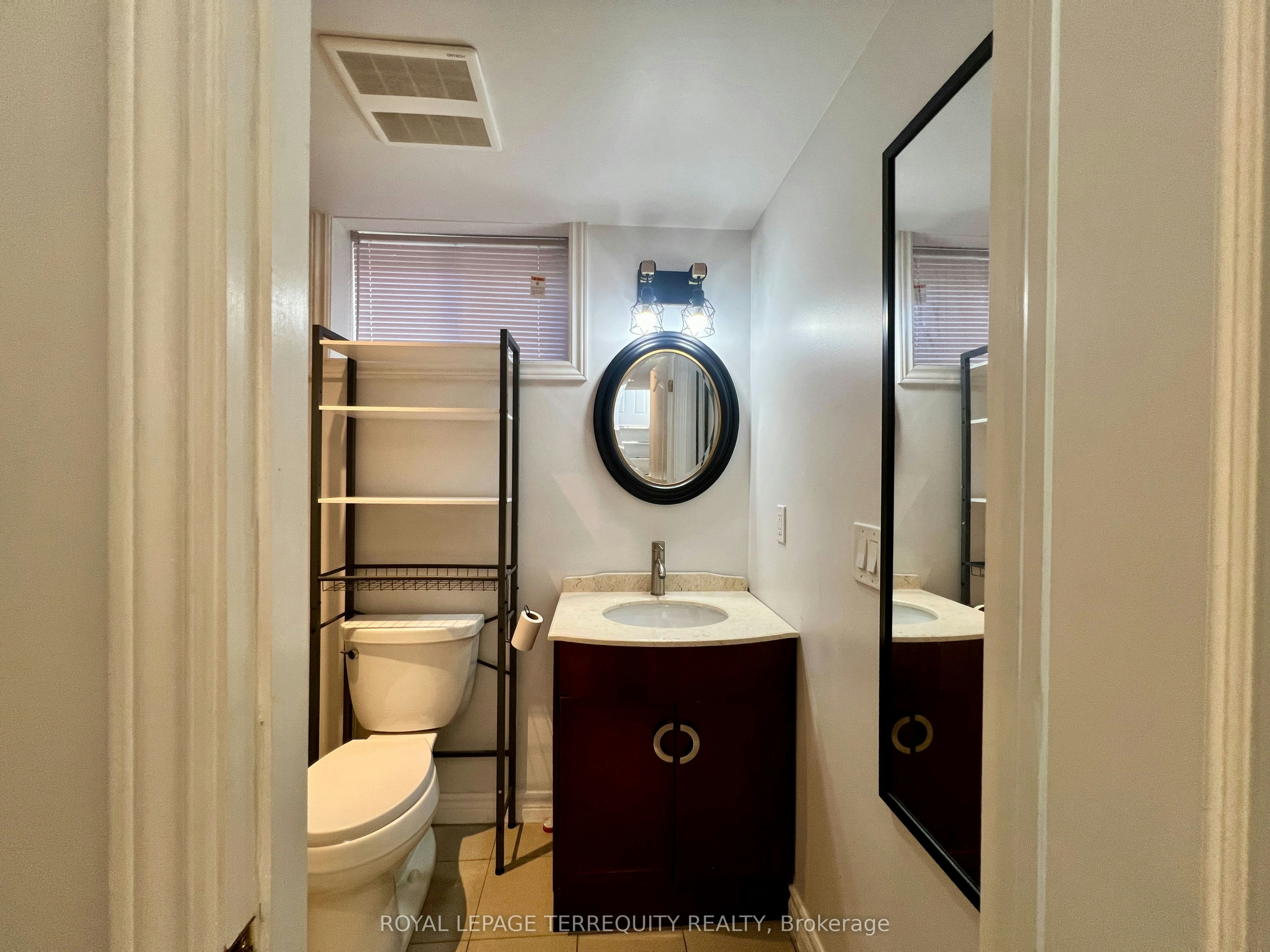 Lower-896 Fourth Street, Mississauga, ON, L5E 1J6 - 40