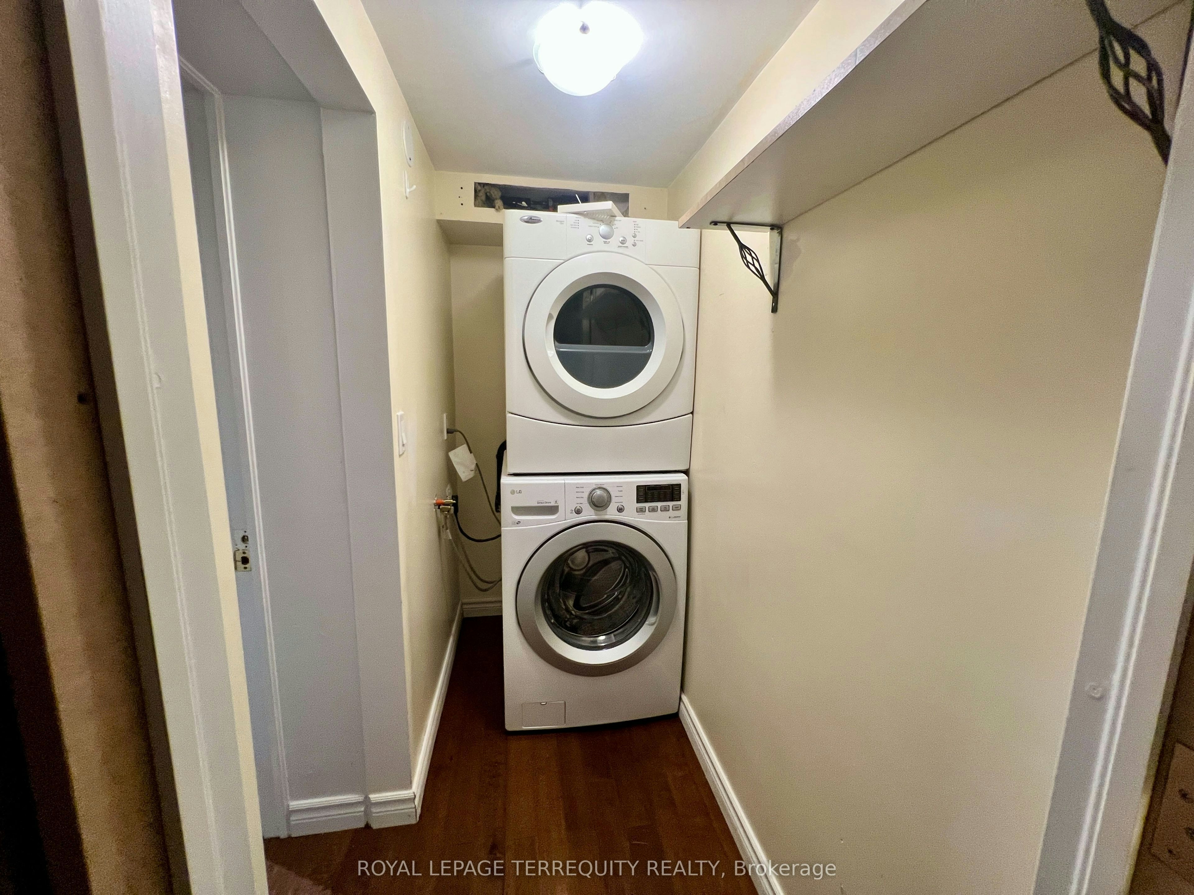 Lower-896 Fourth Street, Mississauga, ON, L5E 1J6 - 46