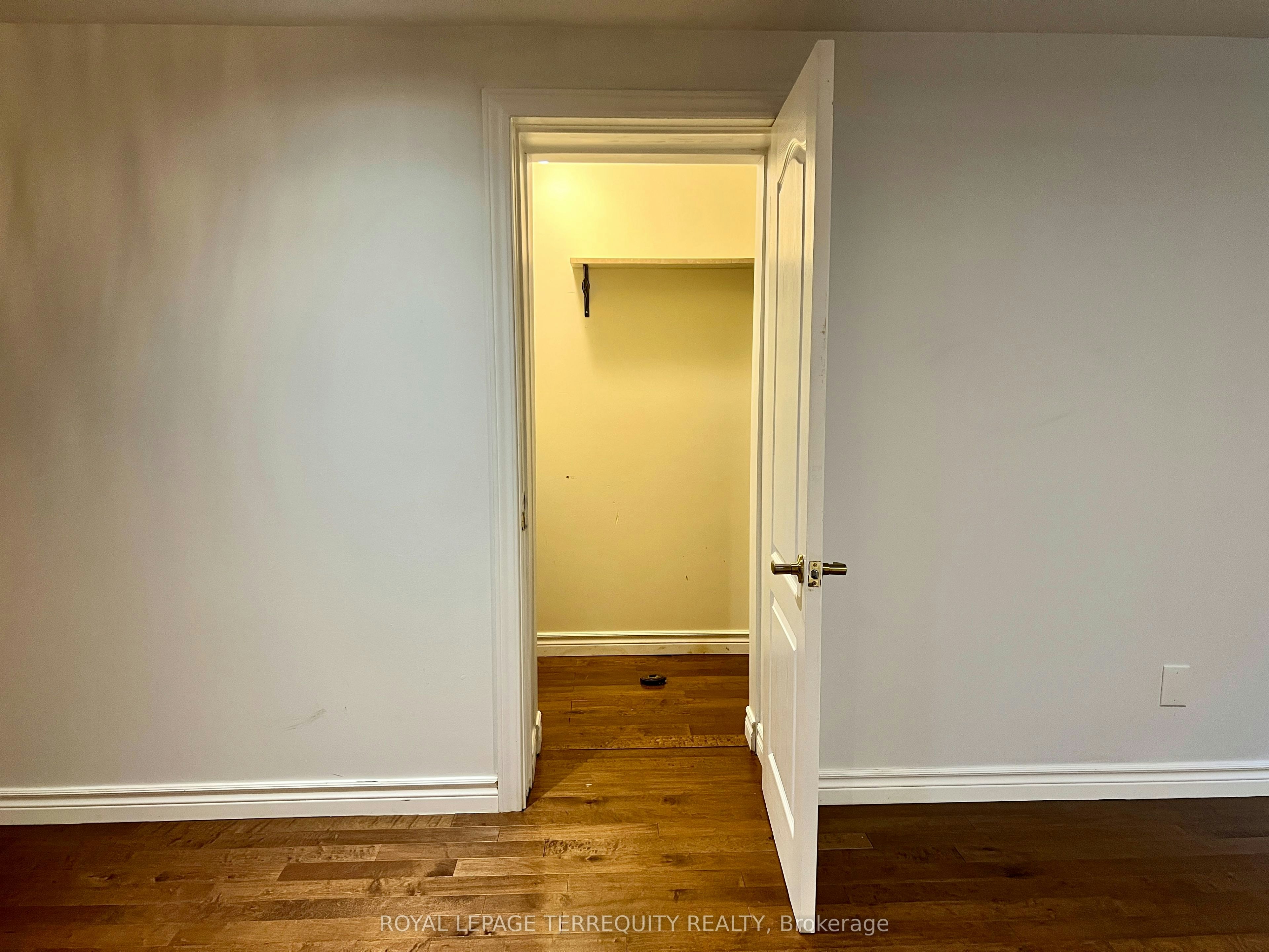 Lower-896 Fourth Street, Mississauga, ON, L5E 1J6 - 45