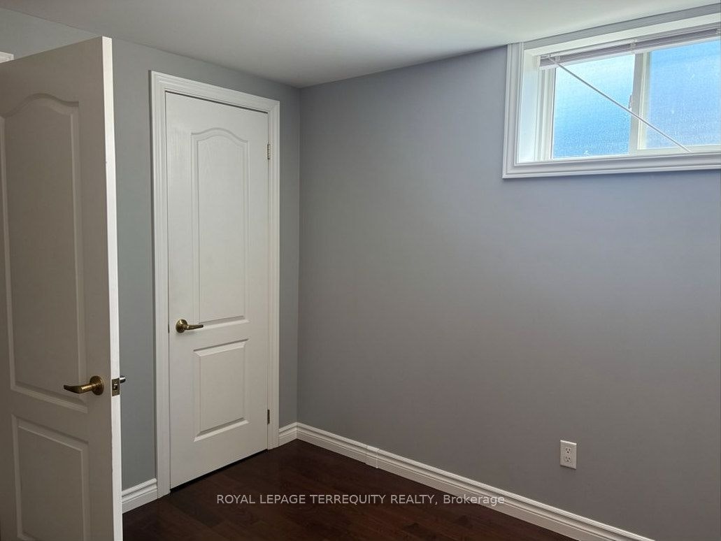 Lower-896 Fourth Street, Mississauga, ON, L5E 1J6 - 13