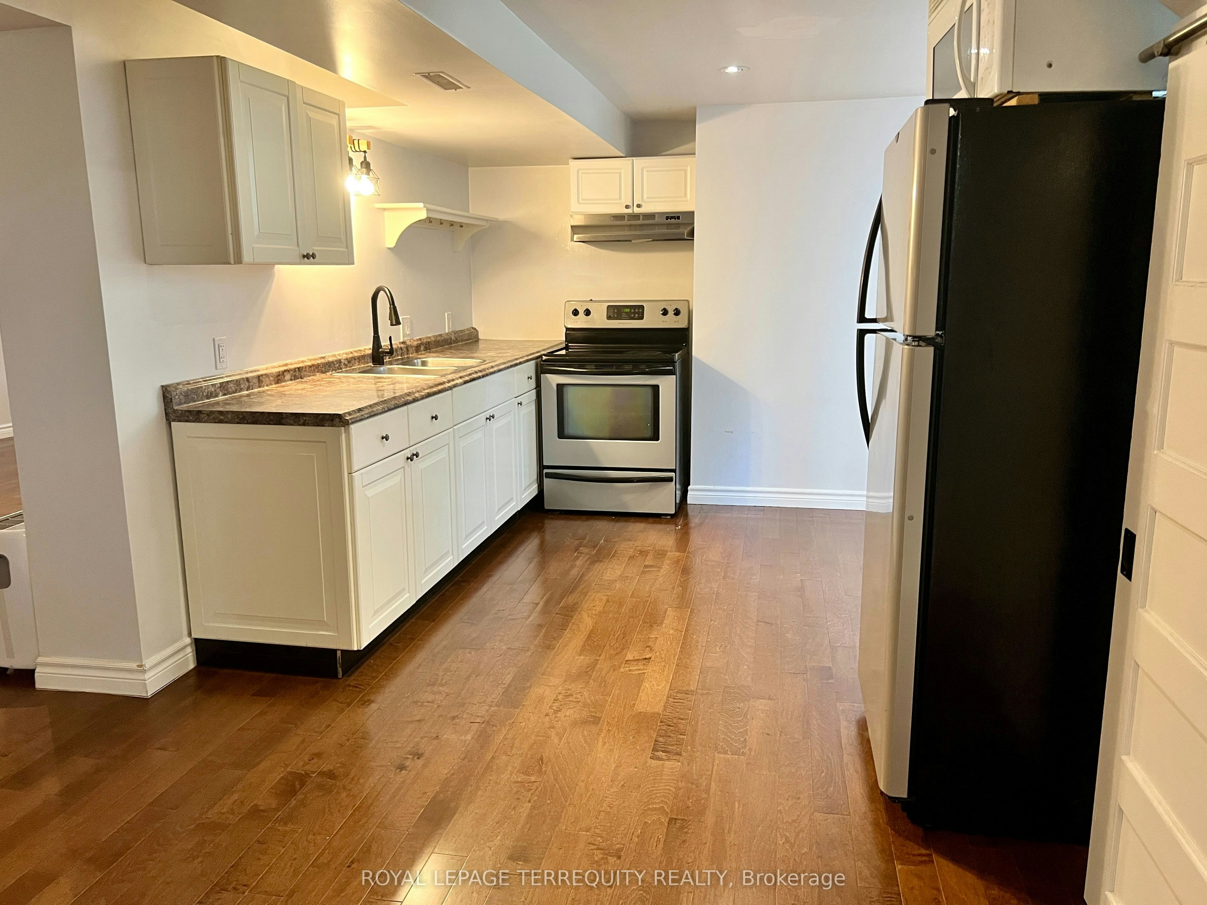 Lower-896 Fourth Street, Mississauga, ON, L5E 1J6 - 18