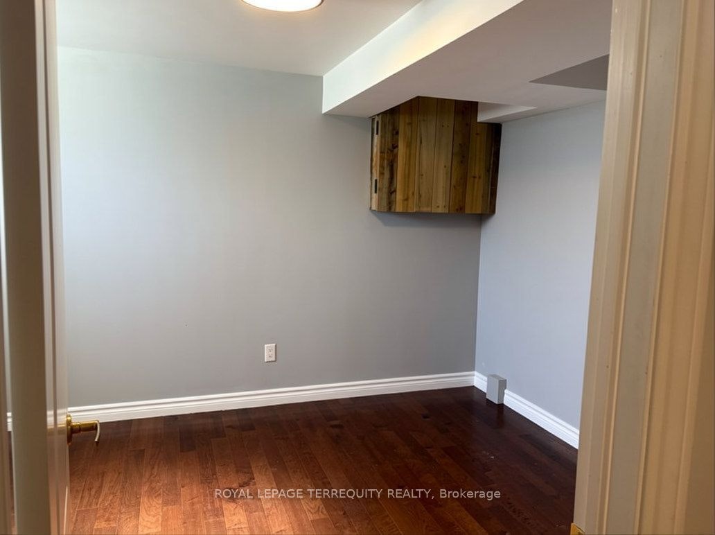 Lower-896 Fourth Street, Mississauga, ON, L5E 1J6 - 12