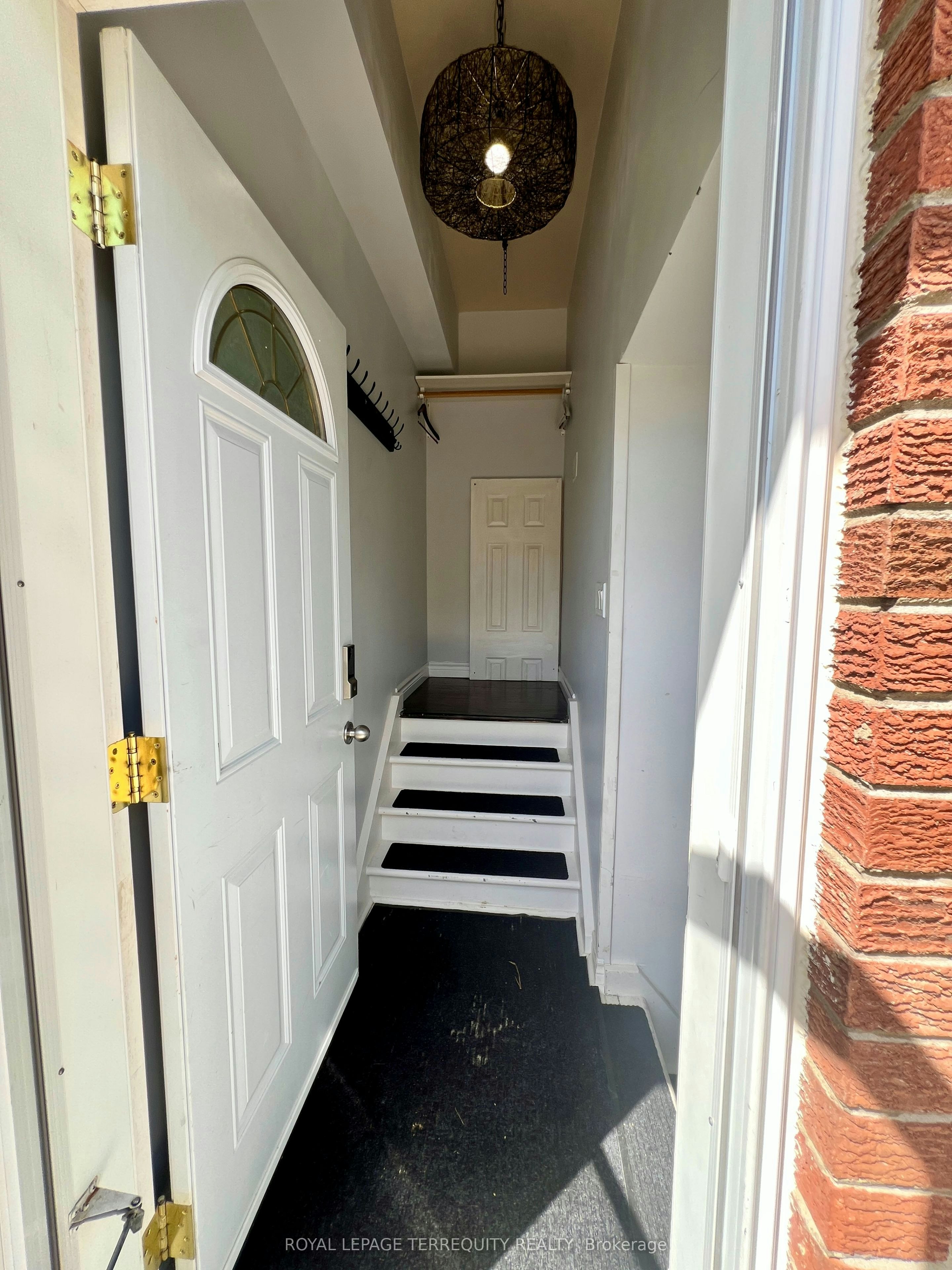 Lower-896 Fourth Street, Mississauga, ON, L5E 1J6 - 8