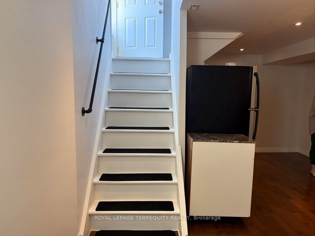 Lower-896 Fourth Street, Mississauga, ON, L5E 1J6 - 26