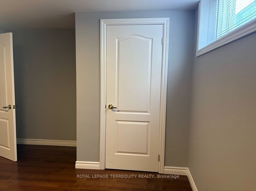 Lower-896 Fourth Street, Mississauga, ON, L5E 1J6 - 18