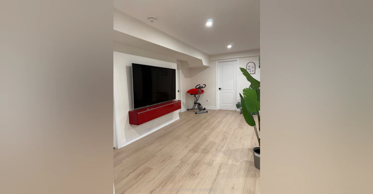 Bsmnt-5293 Mcfarren Boulevard, Mississauga, ON, L5M 6C2 - 5