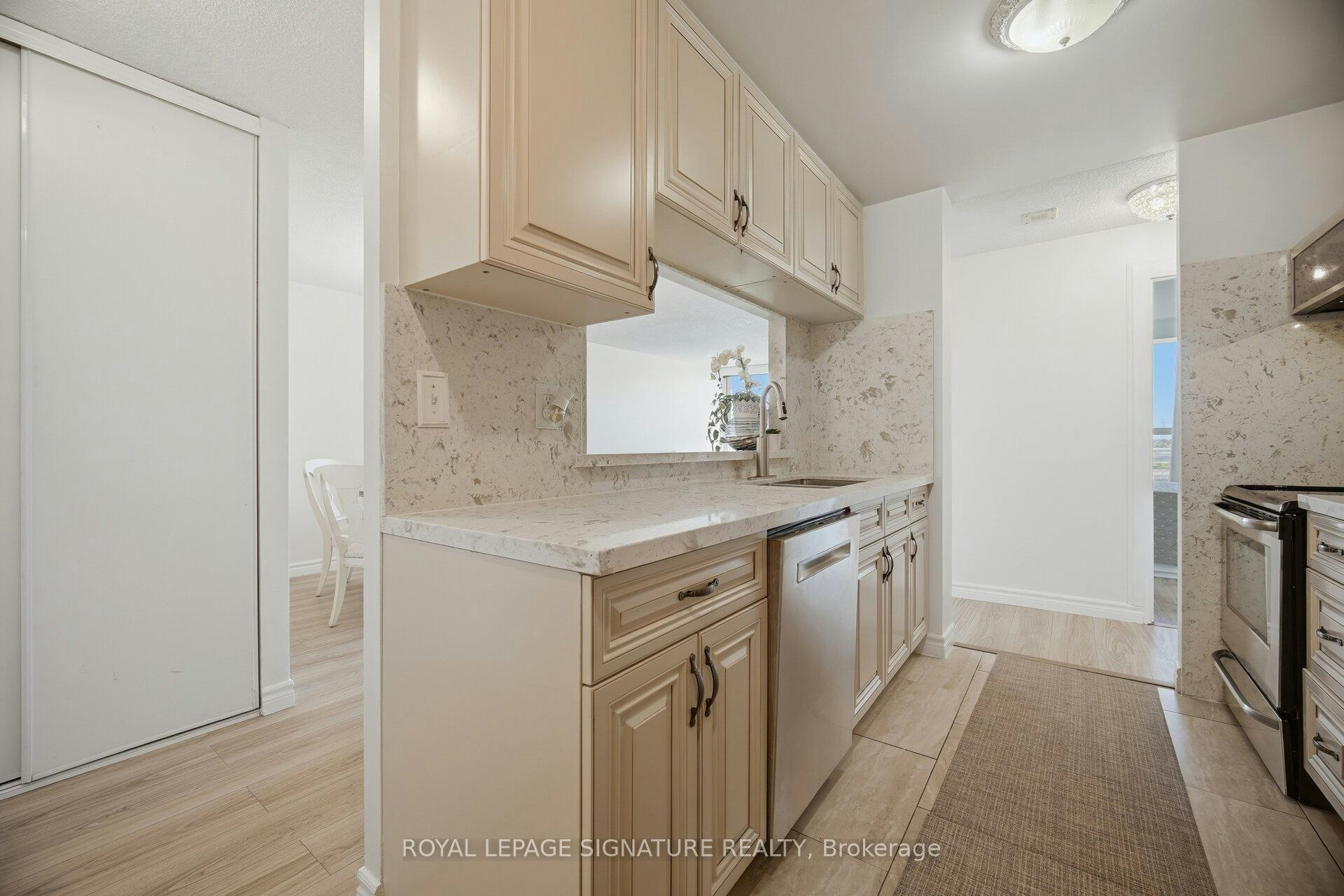 812-4185 Shipp Drive, Mississauga, ON, L4Z 2Y8 - 18