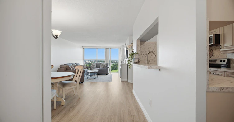 812-4185 Shipp Drive, Mississauga, ON, L4Z 2Y8 - 6