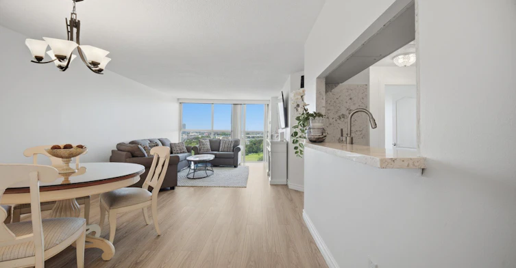 812-4185 Shipp Drive, Mississauga, ON, L4Z 2Y8 - 7