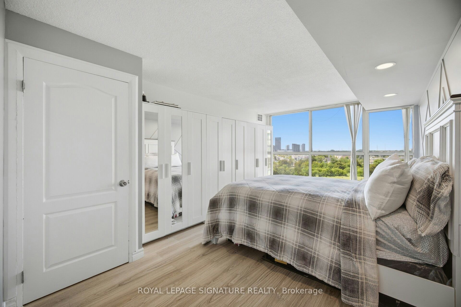 812-4185 Shipp Drive, Mississauga, ON, L4Z 2Y8 - 27