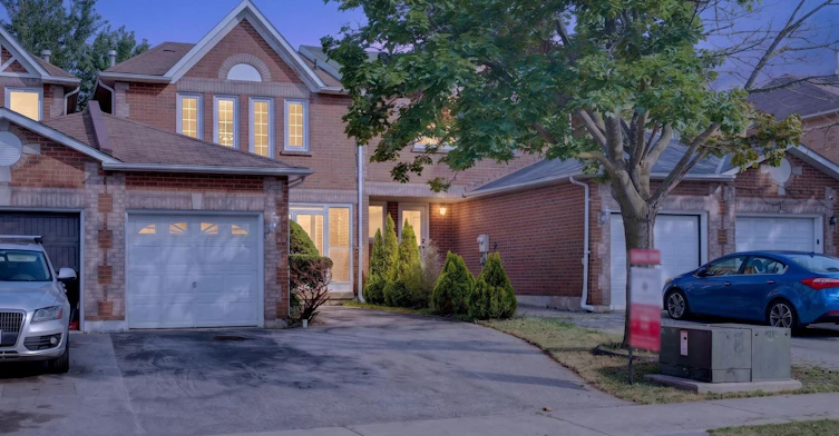 14 Mullis Crescent, Brampton, ON, L6Y 4T3