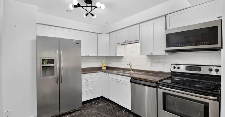 14 Mullis Crescent, Brampton, ON, L6Y 4T3 - 12