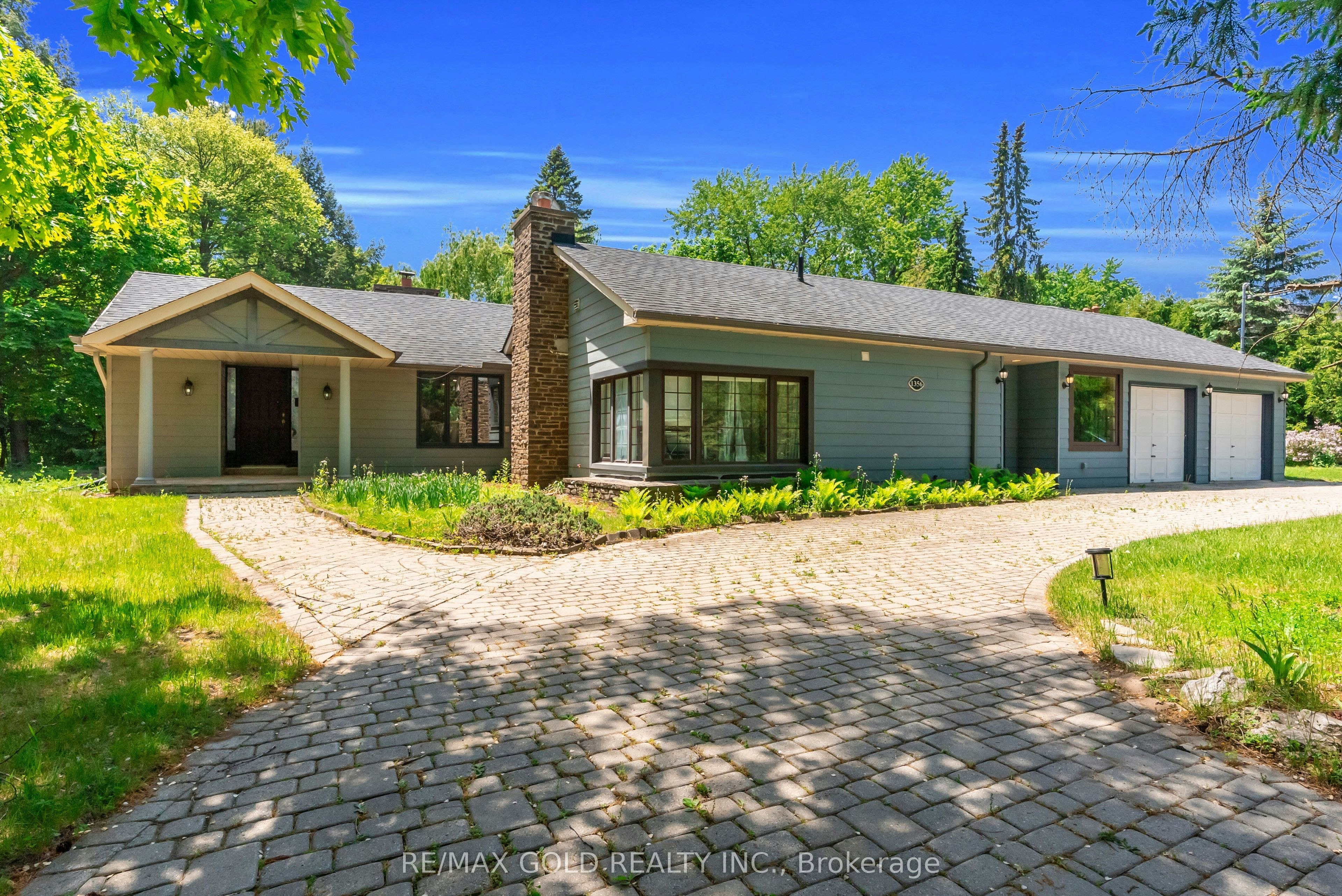 1356 Oak Lane, Mississauga, ON, L5H 2X7