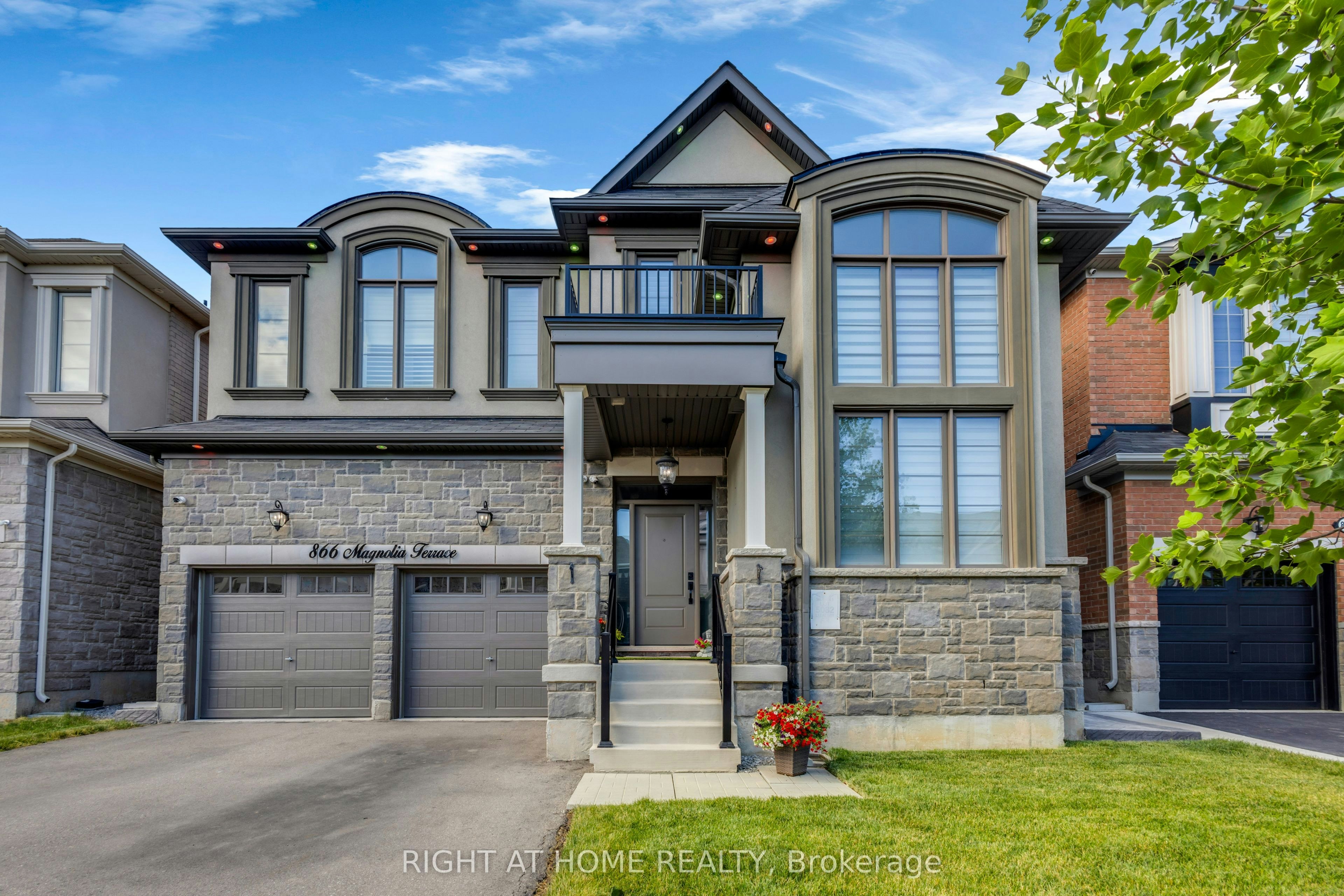 866 Magnolia Terrace, Milton, ON, L9E 1R2