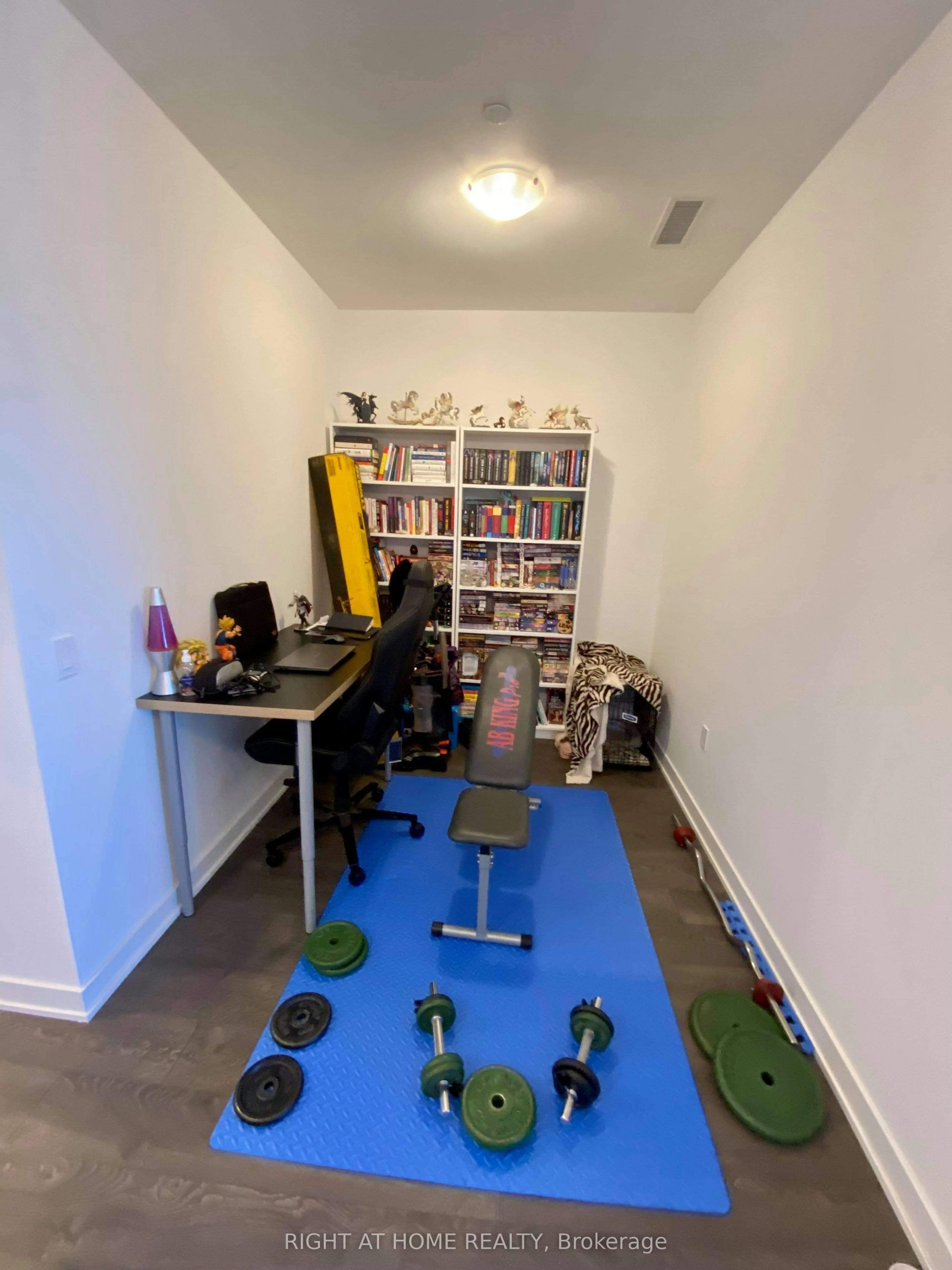 4699 Glen Erin Drive E, Mississauga, ON, L5M 2E5 - 8