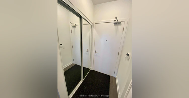 4699 Glen Erin Drive E, Mississauga, ON, L5M 2E5 - 2