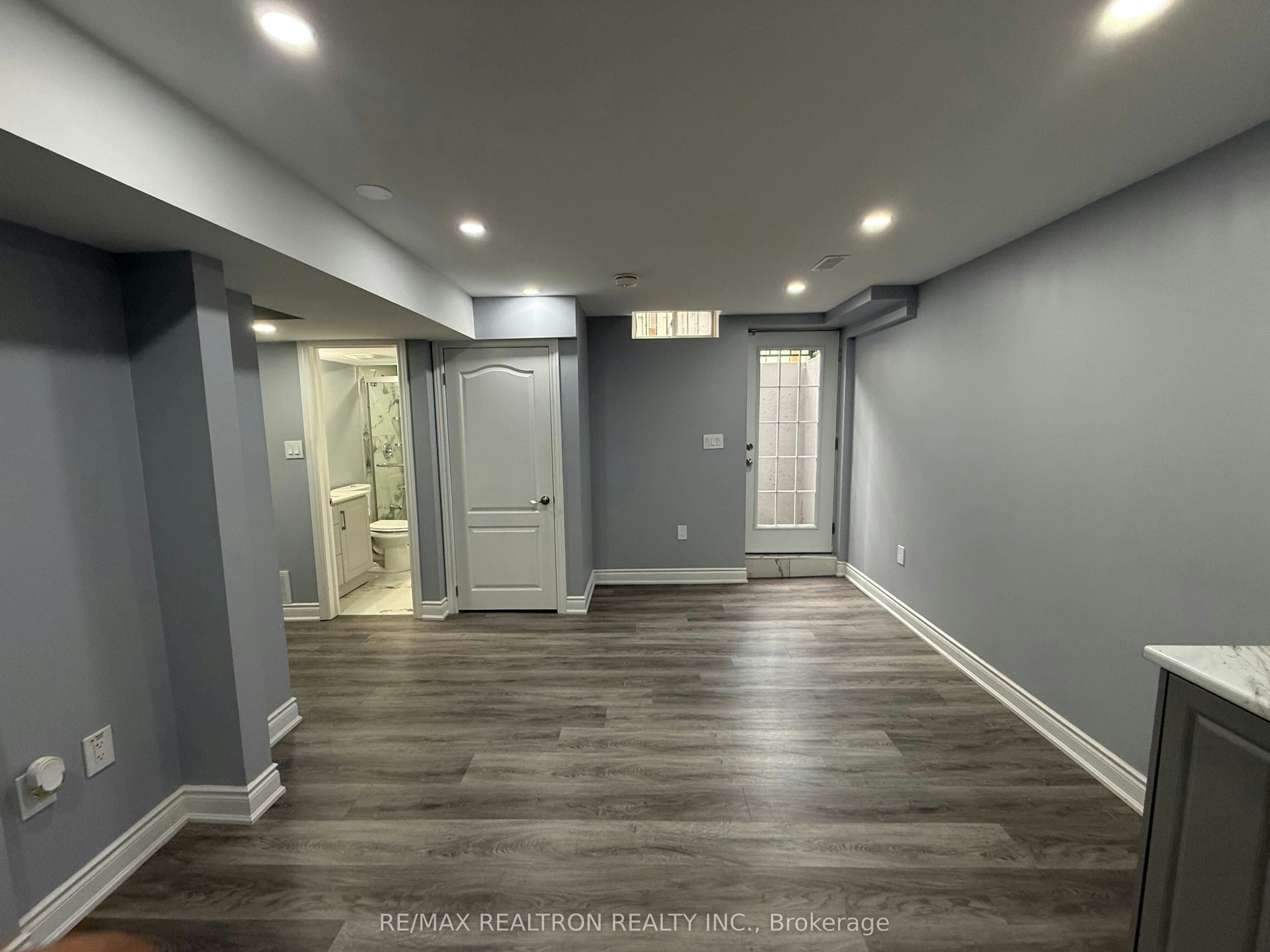 Basement Unit-34 Nostalgia Court, Brampton, ON, L6X 5C6 - 8
