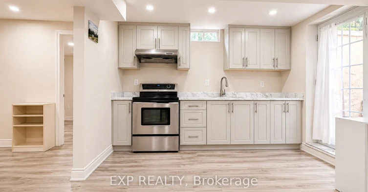 6 Lily Lane, Halton Hills, ON, L7G 6M3 - 7