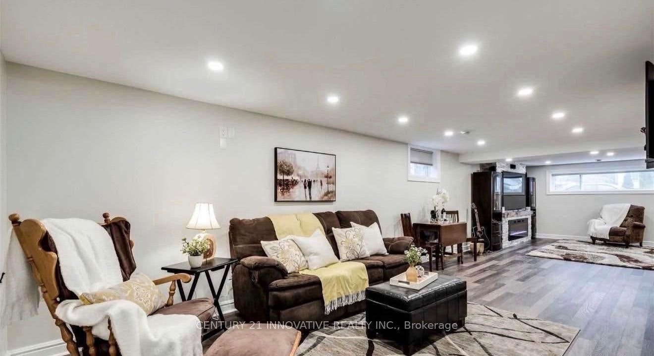 Basement-586 Chamberlain Road, Burlington, ON, L7L 2V5 - 2
