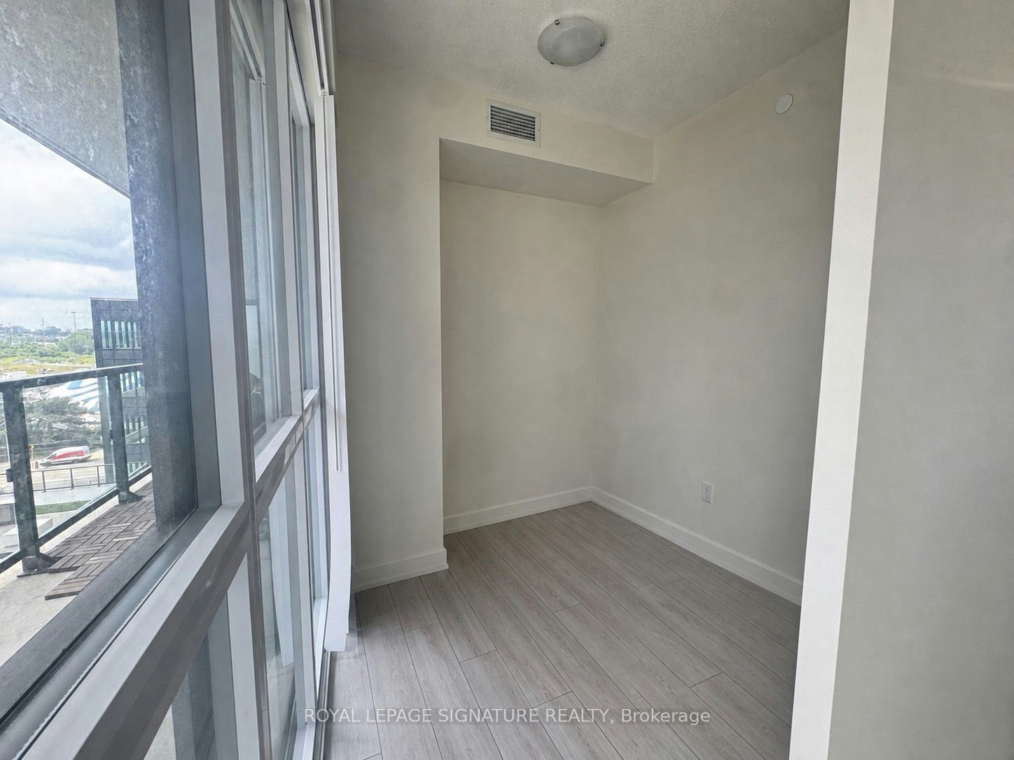 705-38 Annie Craig Drive, Toronto, ON, M8V 0G9 - 11