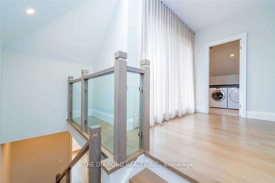 188 Westminster Avenue, Toronto, ON, M6R 1P1 - 9