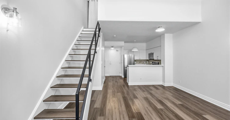 122-200 Manitoba Street, Toronto, ON, M8Y 3Y9 - 10