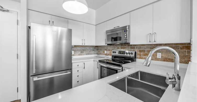 122-200 Manitoba Street, Toronto, ON, M8Y 3Y9 - 7