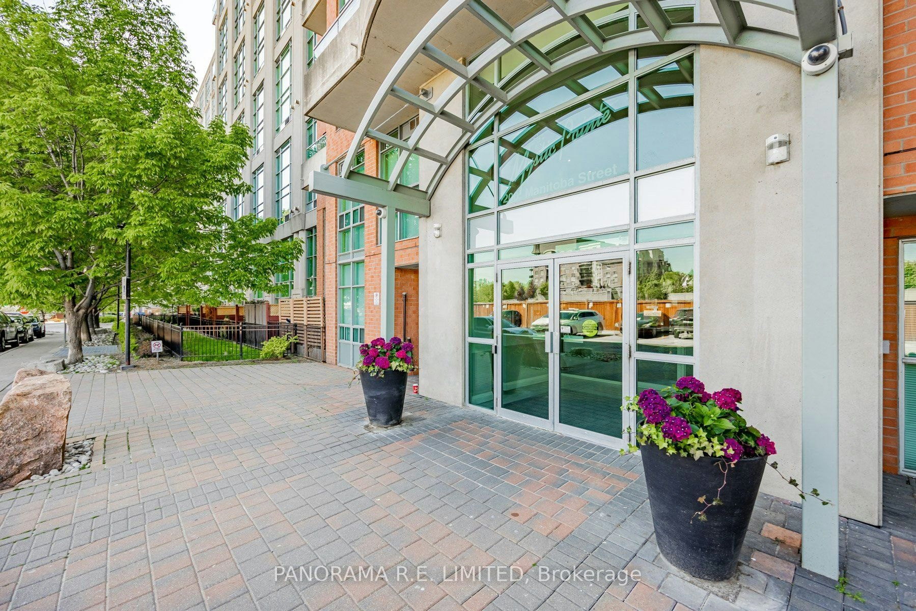 122-200 Manitoba Street, Toronto, ON, M8Y 3Y9 - 25