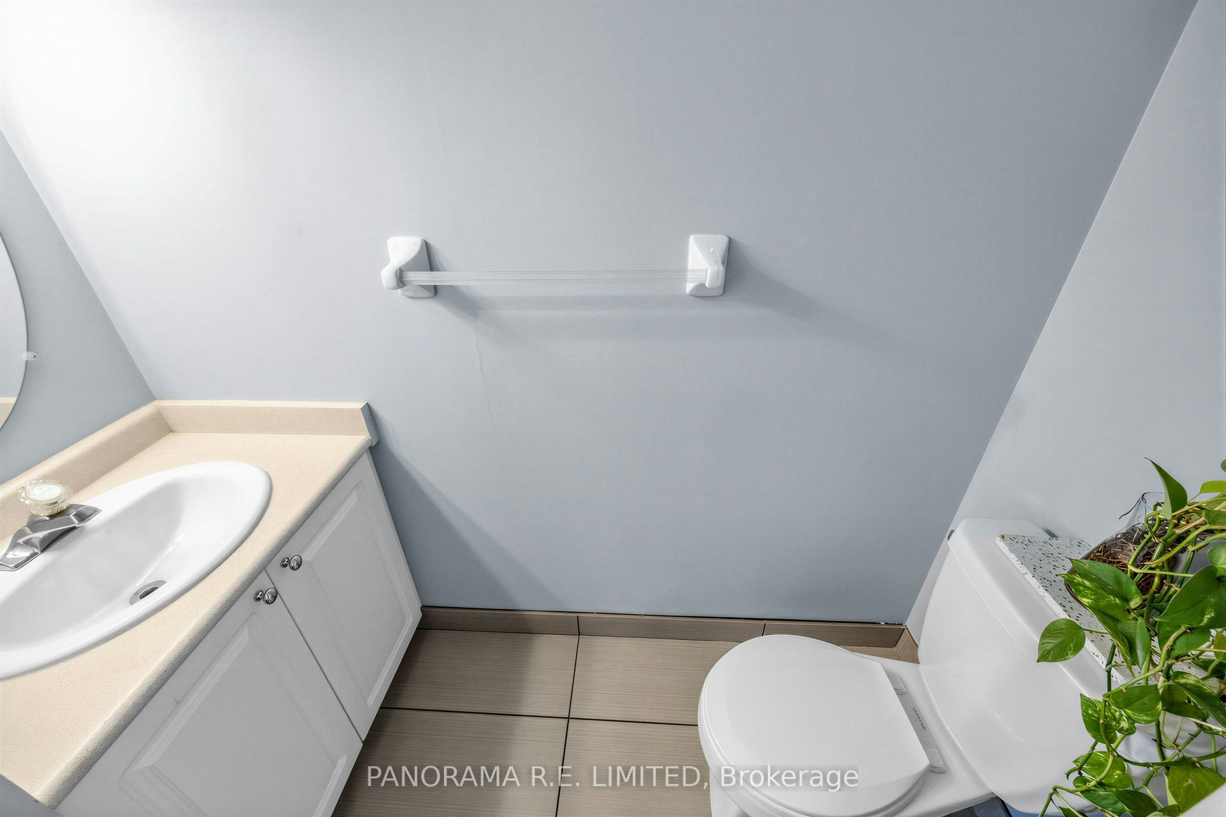 122-200 Manitoba Street, Toronto, ON, M8Y 3Y9 - 9