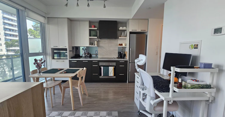 636-1830 Bloor Street W, Toronto, ON, M6P 3K6 - 7
