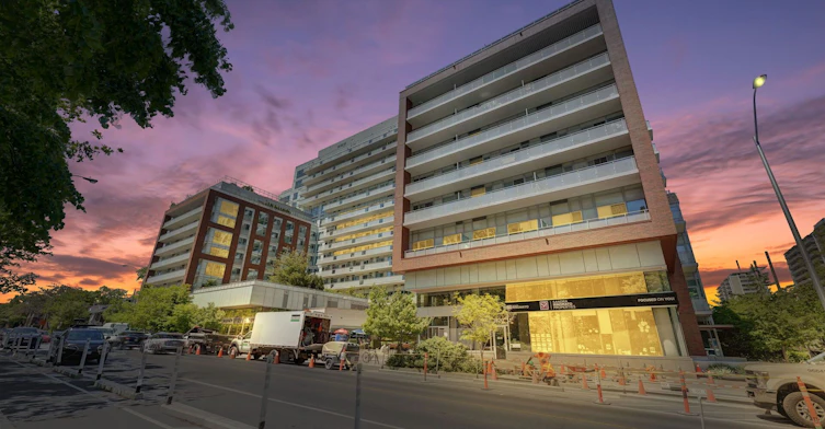 636-1830 Bloor Street W, Toronto, ON, M6P 3K6 - 2