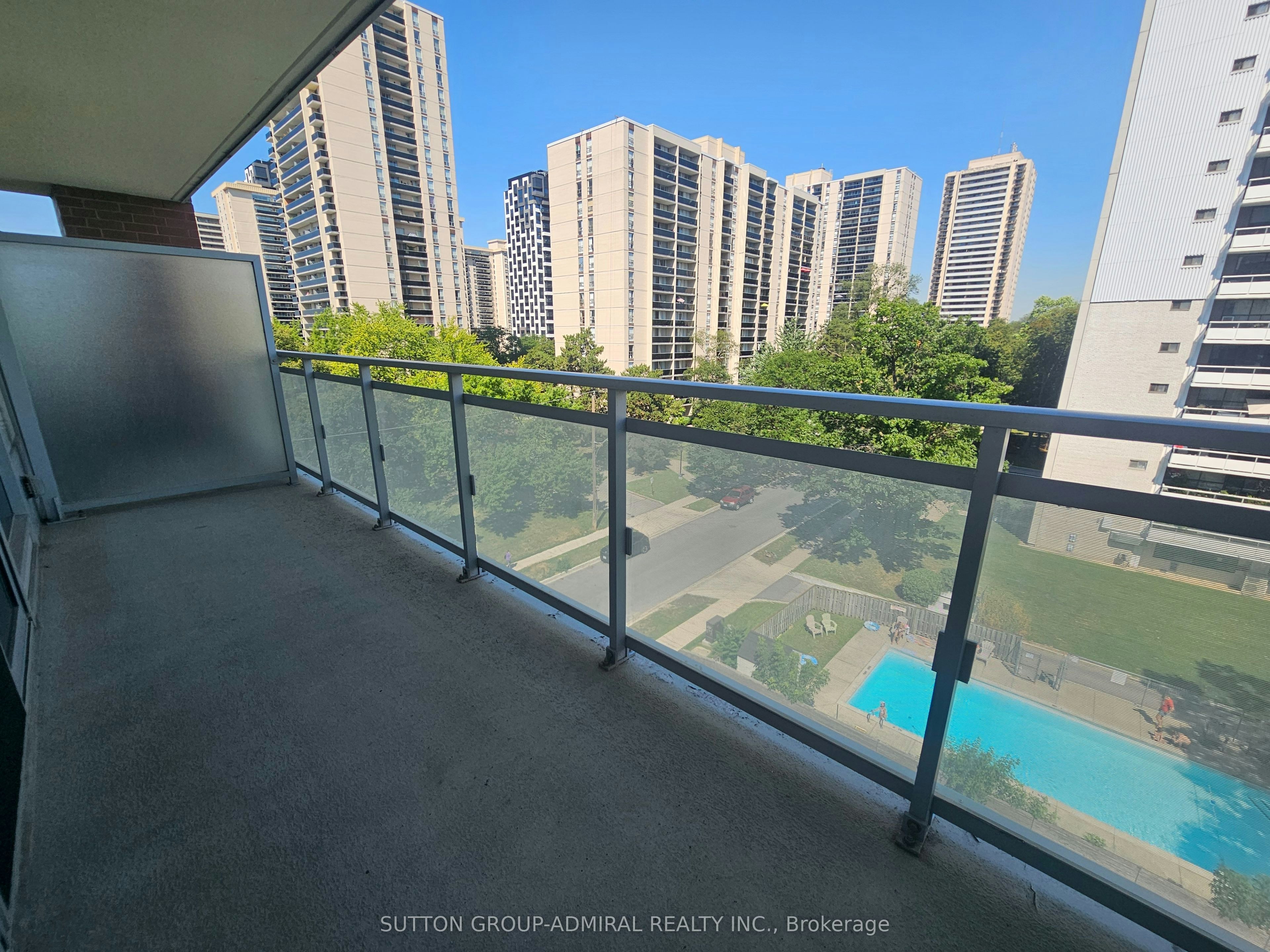 636-1830 Bloor Street W, Toronto, ON, M6P 3K6 - 12