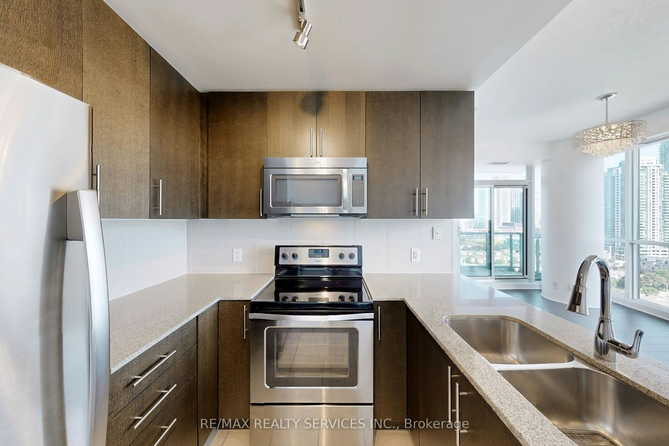 1511-3985 Grand Park Drive, Mississauga, ON, L5B 0H8 - 9