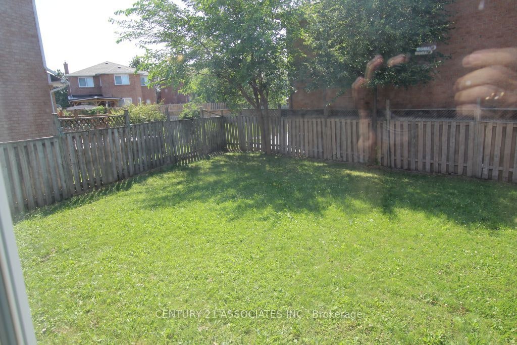 36 Bent Tree Court, Brampton, ON, L6Y 4H6 - 36