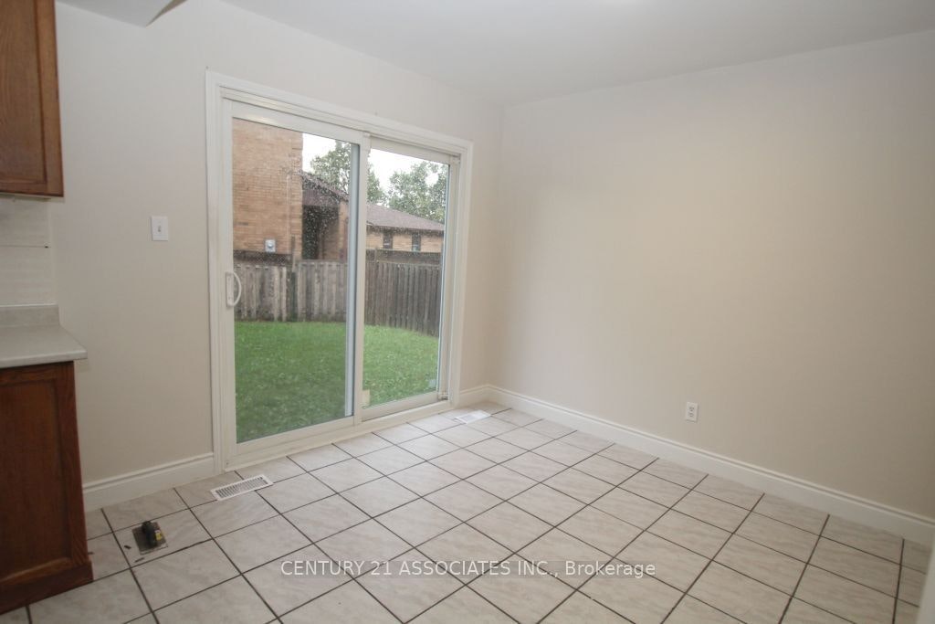 36 Bent Tree Court, Brampton, ON, L6Y 4H6 - 9