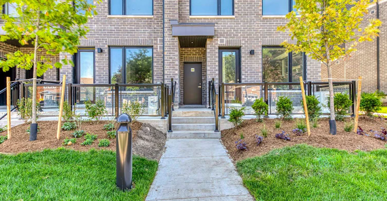 14-3538 Colonial Drive, Mississauga, ON, L5L 5R9 - 2