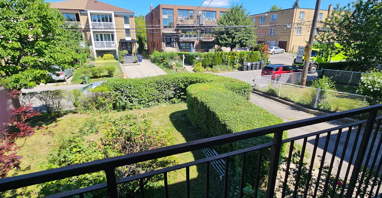 7 Elway Court, Toronto, ON, M6B 2N7 - 16