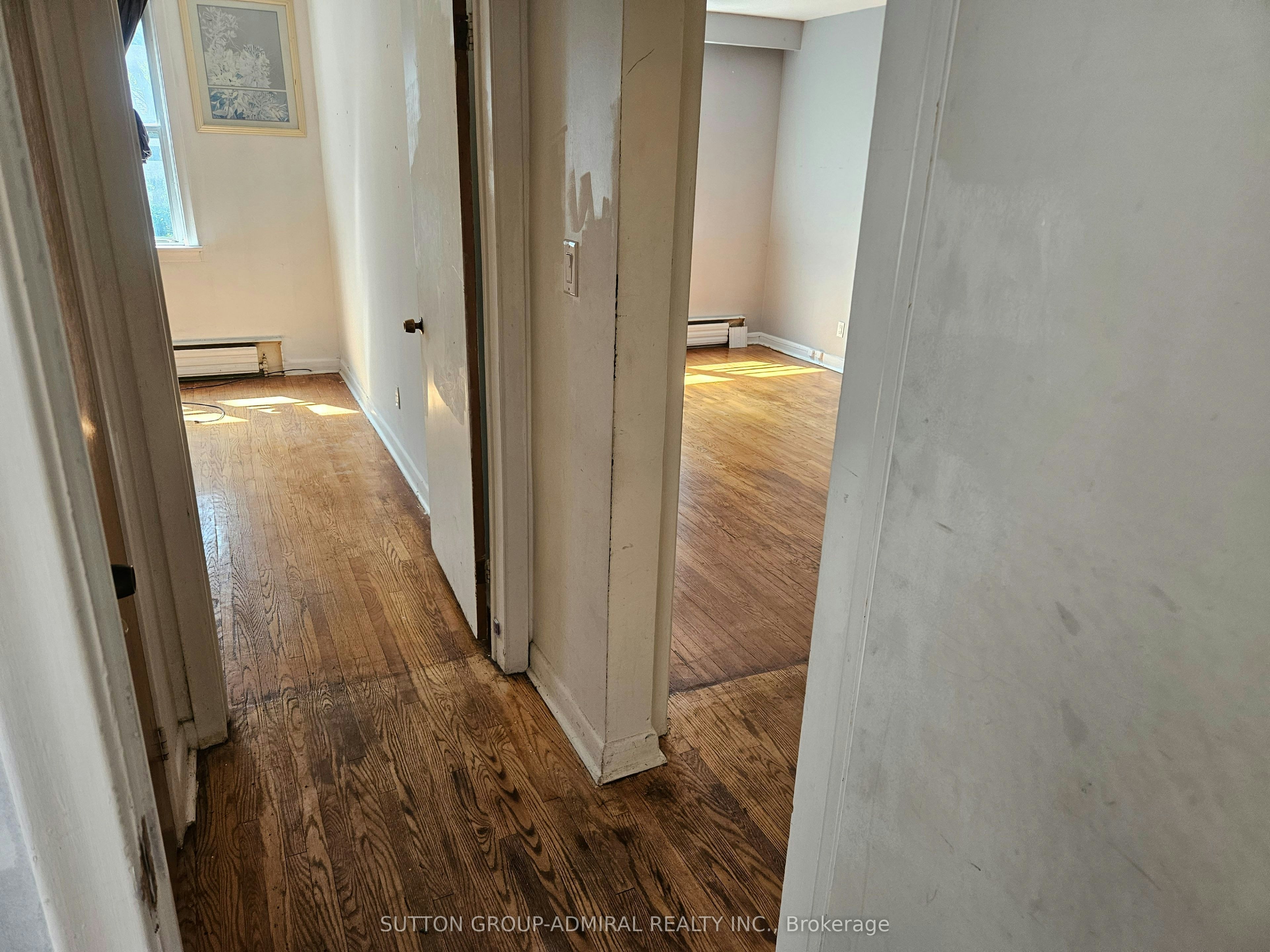 7 Elway Court, Toronto, ON, M6B 2N7 - 19