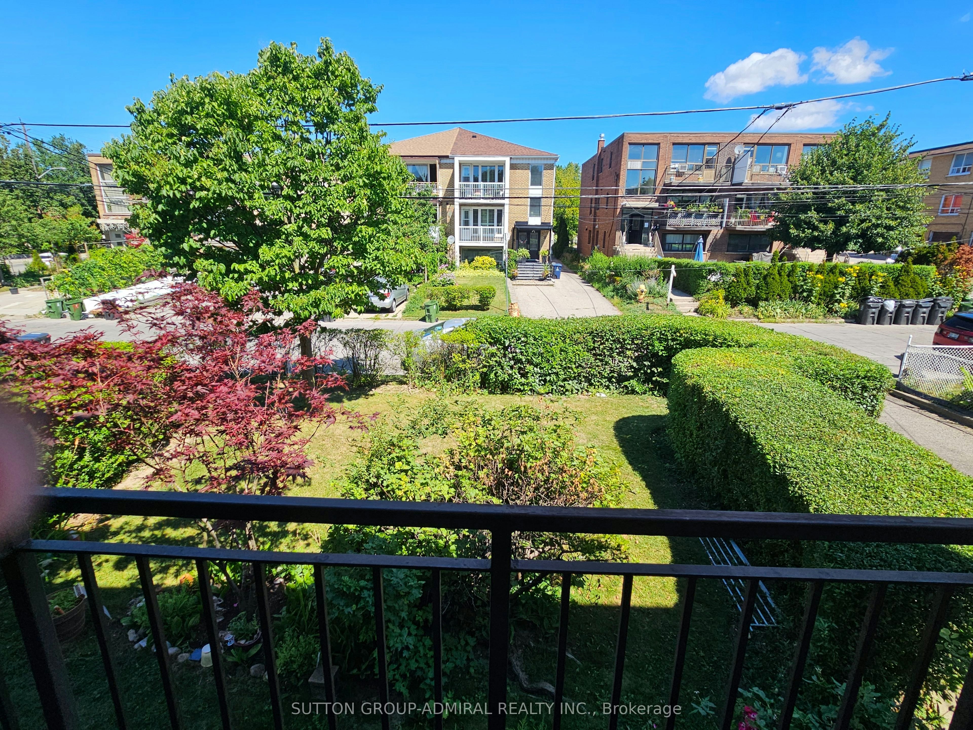 7 Elway Court, Toronto, ON, M6B 2N7 - 15