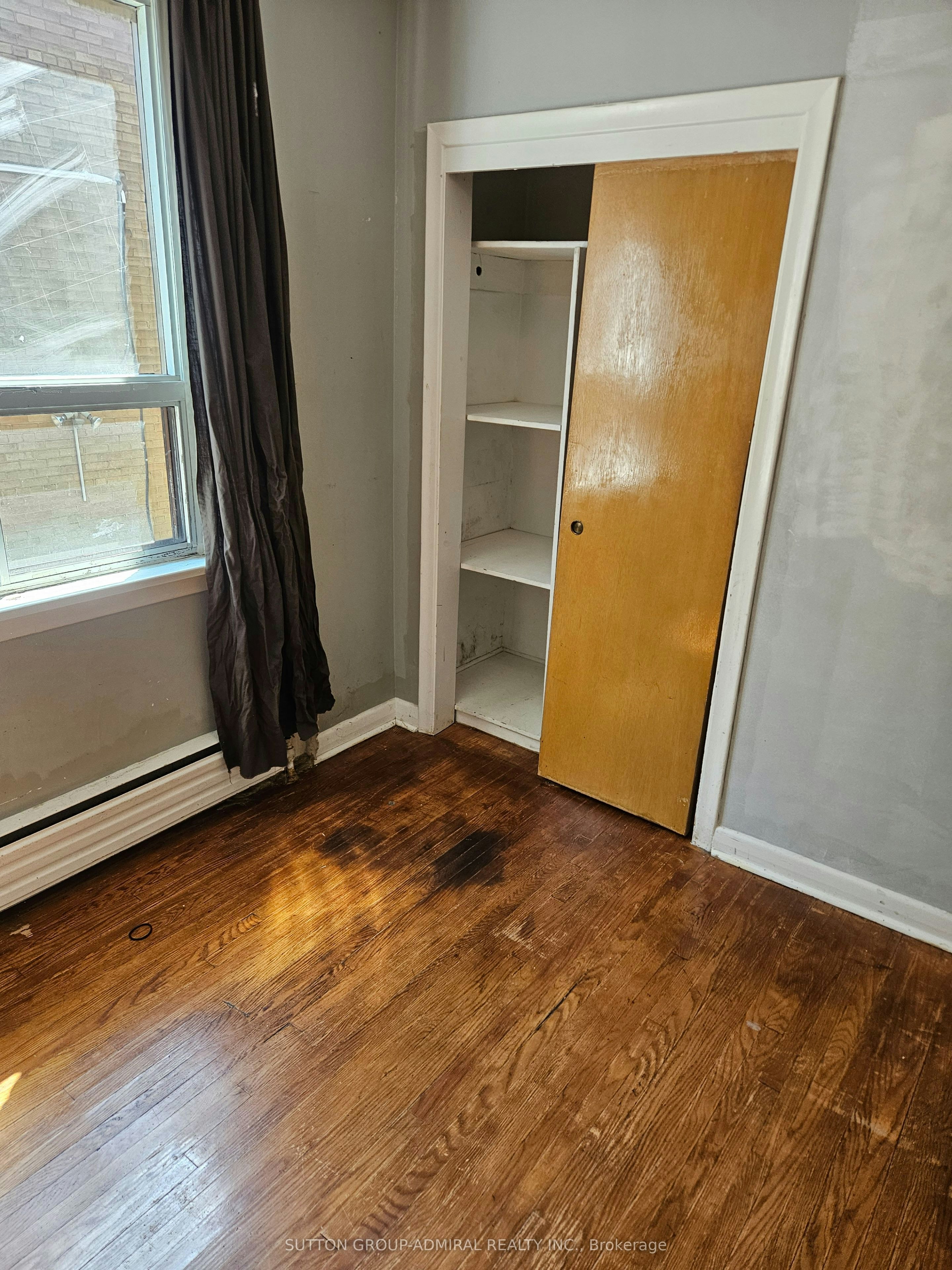 7 Elway Court, Toronto, ON, M6B 2N7 - 20