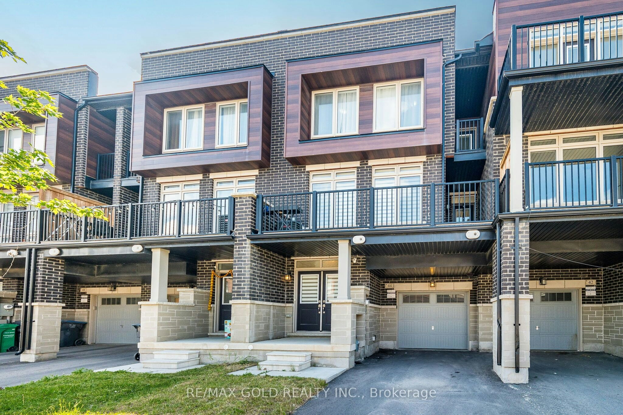 44 Donald Ficht Crescent, Brampton, ON, L7A 5H6