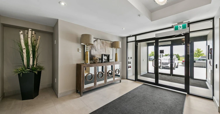 102-610 Farmstead Drive, Milton, ON, L9T 8X5 - 4