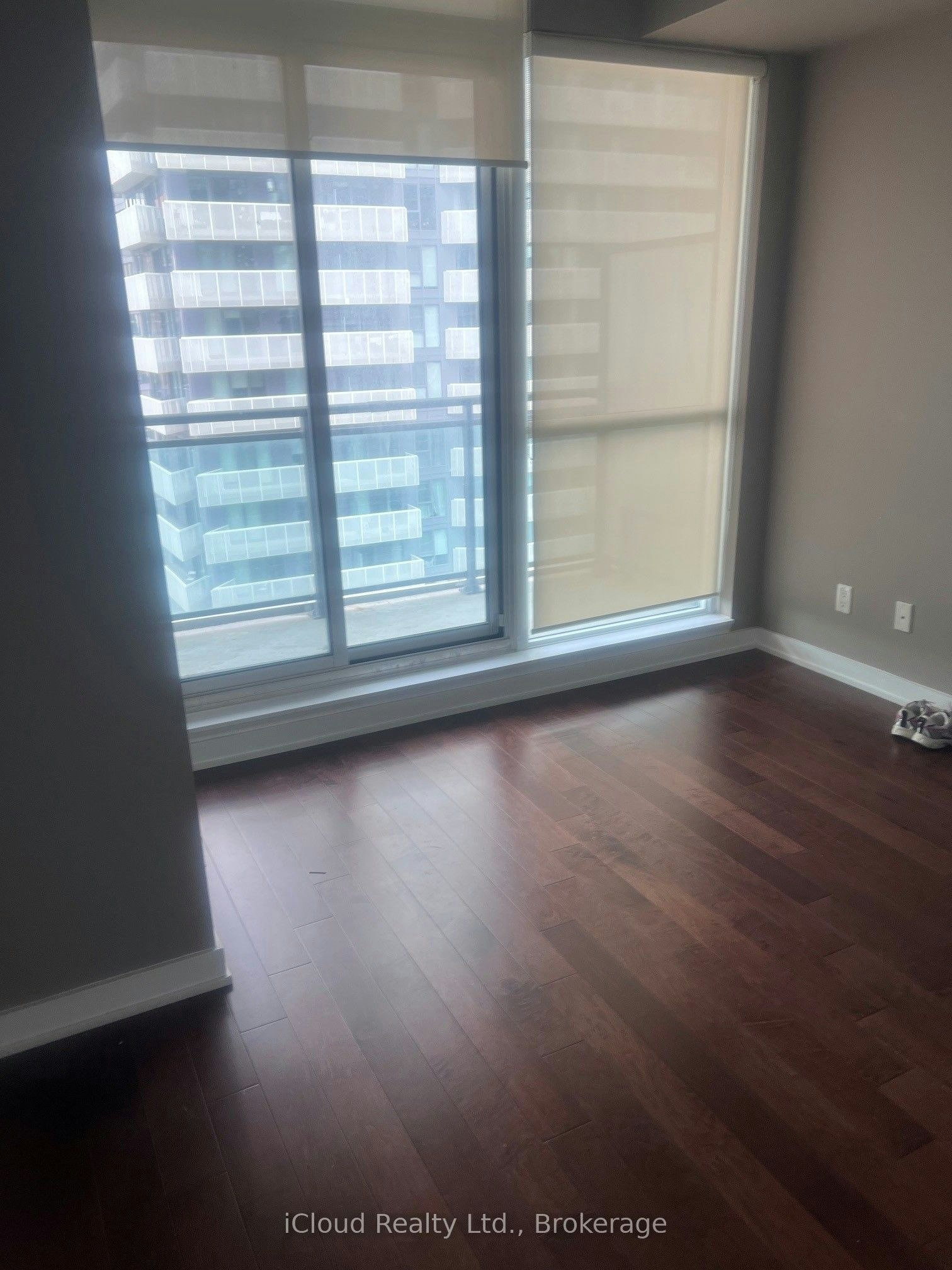 2409-4070 Confederation Parkway, Mississauga, ON, L5B 0E9 - 8